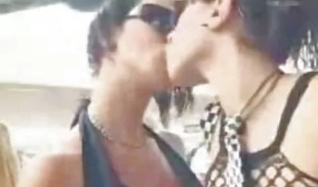 बड़े bf सेक्सी मूवी बाल सोने के साथ आबनूस, देखने के लिए