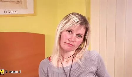 रूसी महिला आदमी सेक्सी bf मूवी स्विमिंग पूल