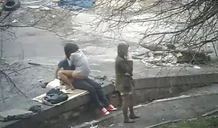 पूल द्वारा बीएफ सेक्सी न्यू मूवी प्यारा प्यार