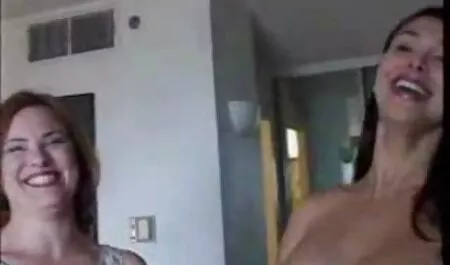 मेरे बेटे, एक सेक्सी बफ मूवी हिंदी ब्लेड के साथ जाग उठा