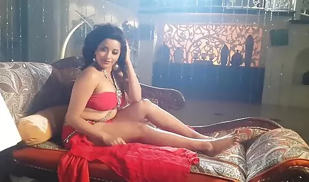 नशे में आश्चर्य में एक कुतिया बीएफ सेक्सी मूवी एचडी वीडियो खाने